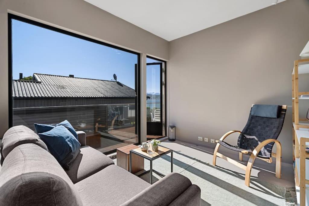 Seaview Studio W/Terrace&Parking Tromsø Exteriör bild